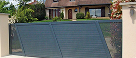  Portail aluminium coulissant gamme Égérie 